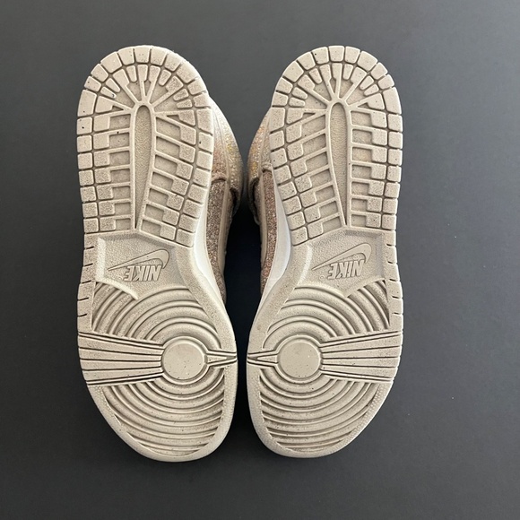 Nike X Liberty London Dunk High Floral High Top Sneakers Size 8 - Picture 5 of 13